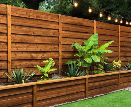 Planning a New Fence? Here’s How to Choose the Right Privacy Fence Material